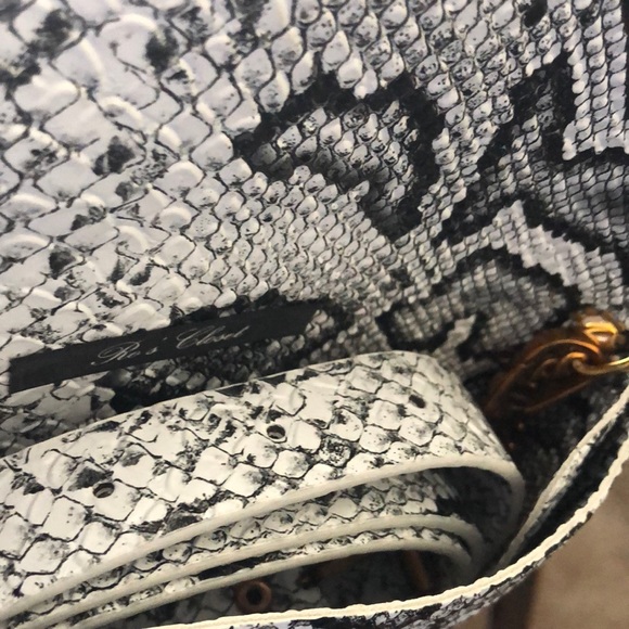 Snake print belt bag - Picture 2 of 2